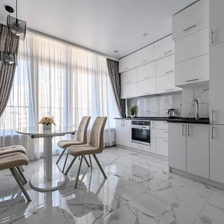 аркадія, сучасна світла 36 жемчужина Fainorent Apartman *