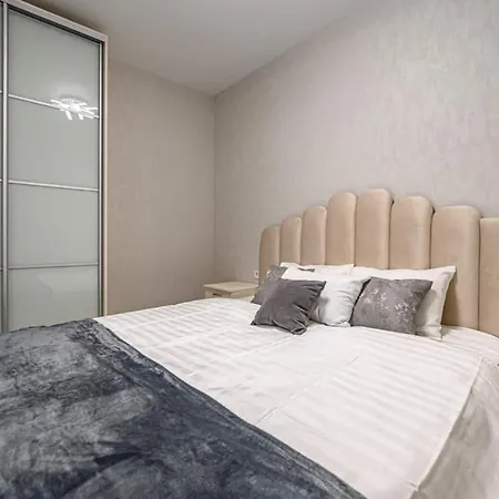 Apartman аркадія, сучасна світла 36 жемчужина Fainorent Odessza