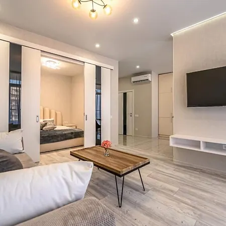 Apartman аркадія, сучасна світла 36 жемчужина Fainorent Odessza